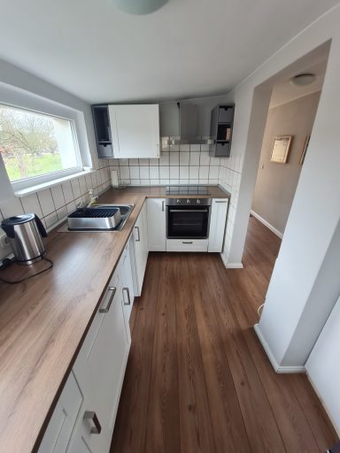 voll ausgestattete Küche